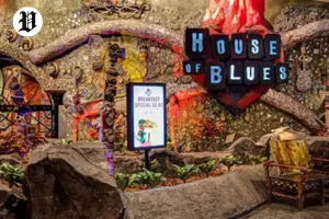 Artistic restaurant entrance at House of Blues Las Vegas